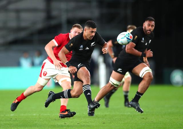 火力全开！橄榄球比赛数据创纪录