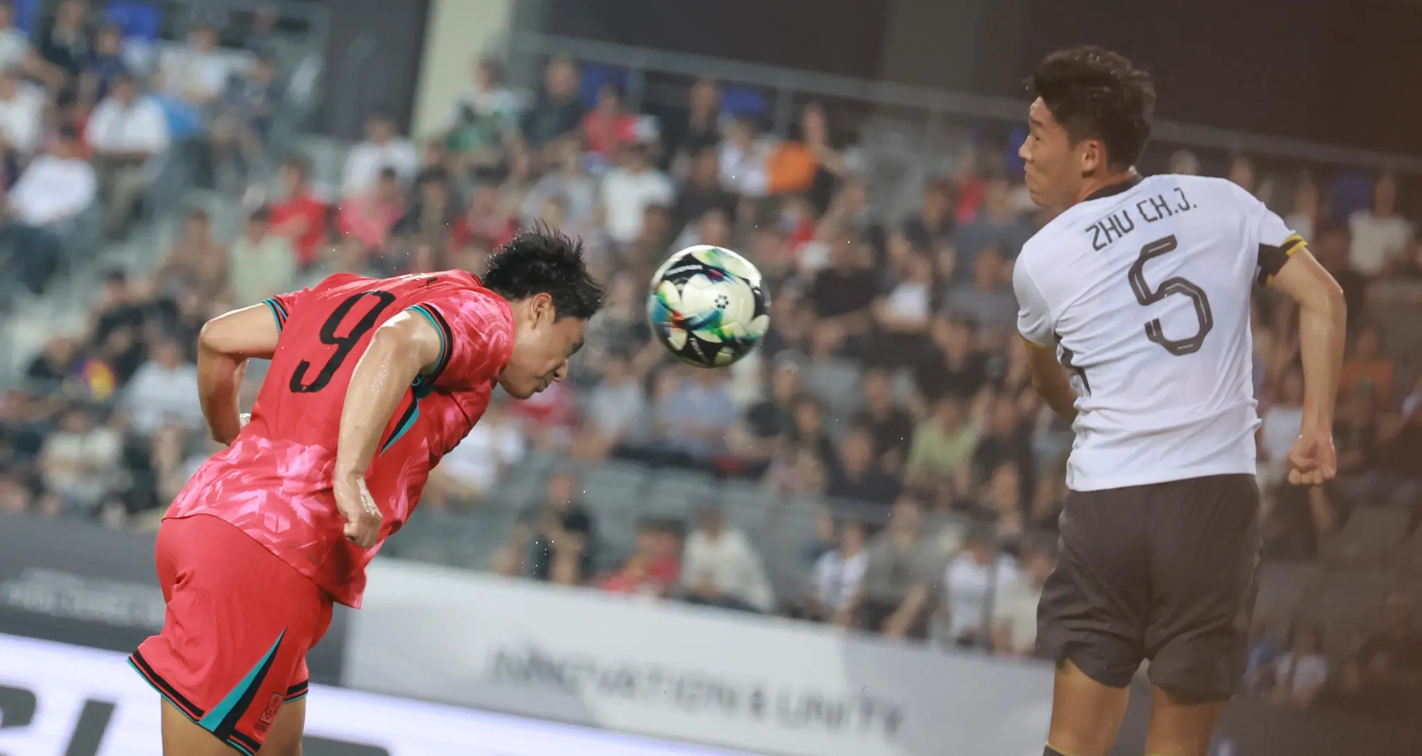 韩国队鏖战中国队,奥恰洛夫关键制胜 韩国队鏖战中国队,奥恰洛夫关键制胜