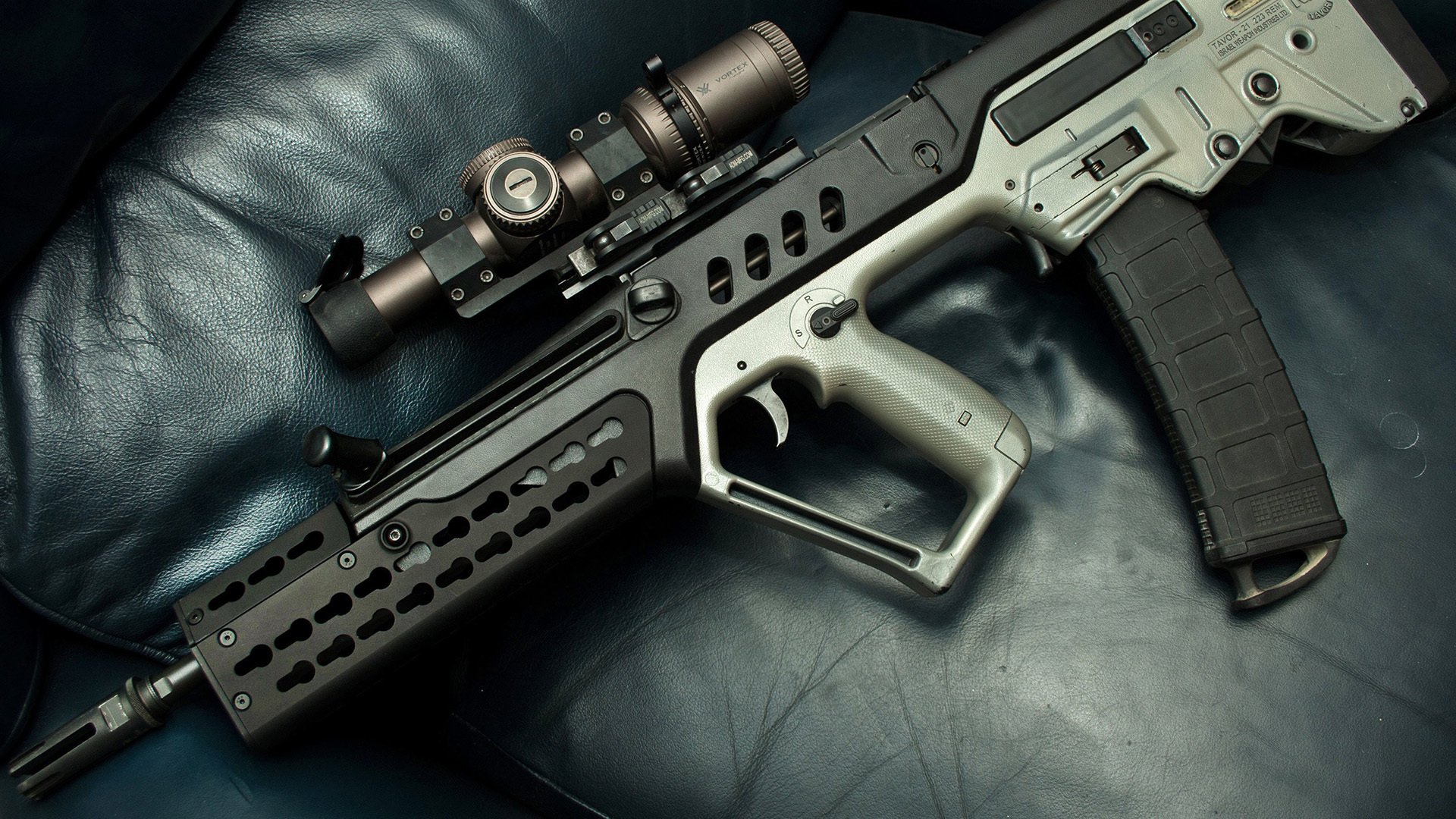 跨界荣耀,当绿茵战神贝林厄姆在NBA季后赛之夜全程高能输出