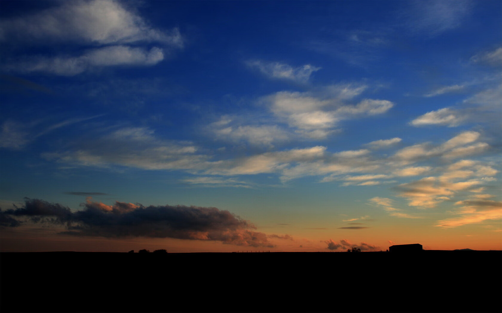新勇士，当西亚卡姆在旧传奇之地刺出致命一击