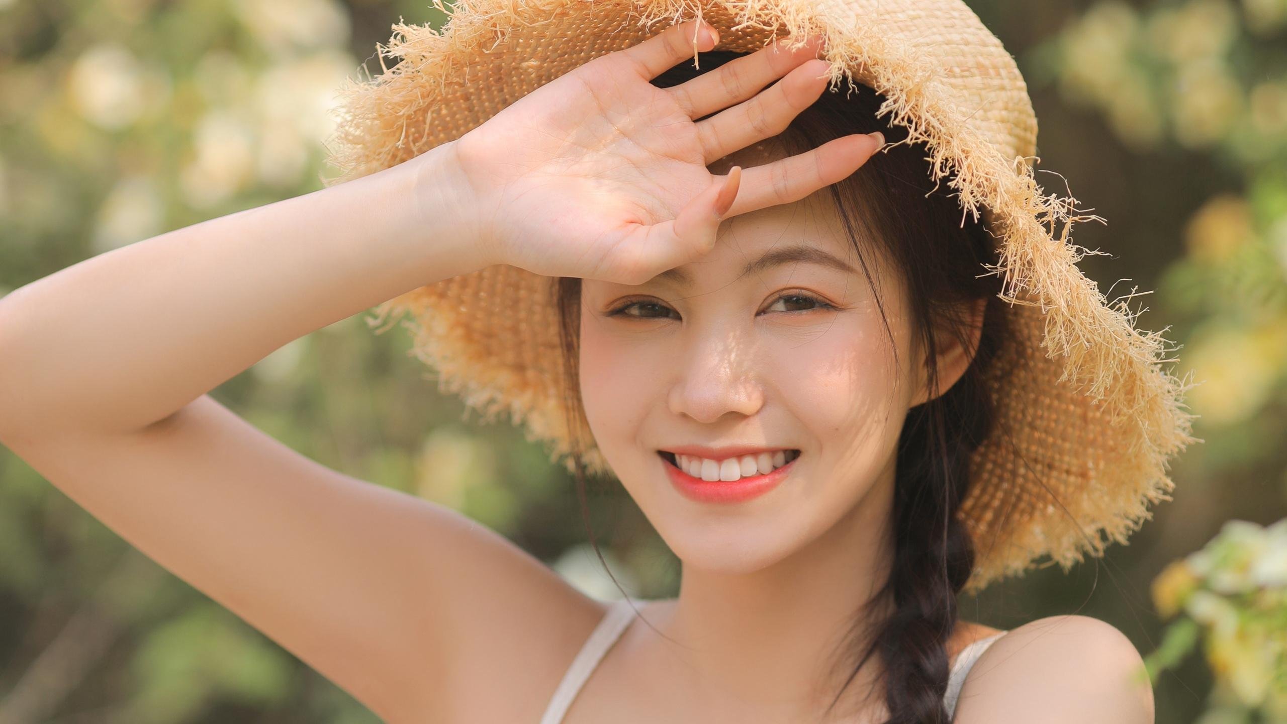 F1街道赛之夜,当足球大脑佩德里以策略师身份照亮围场