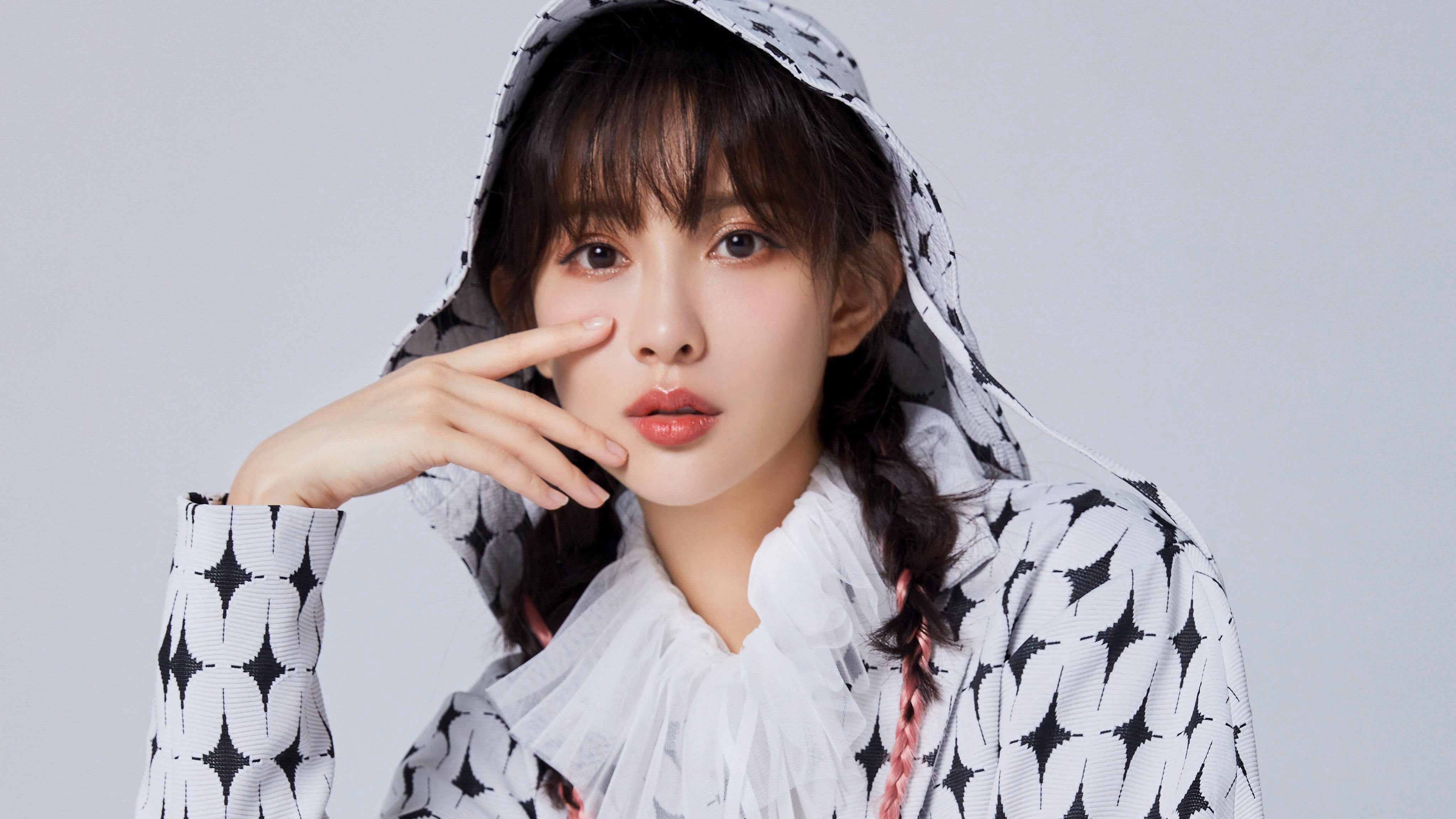 独行侠绝杀鹈鹕！切特·霍姆格伦超远制胜三分引爆全场