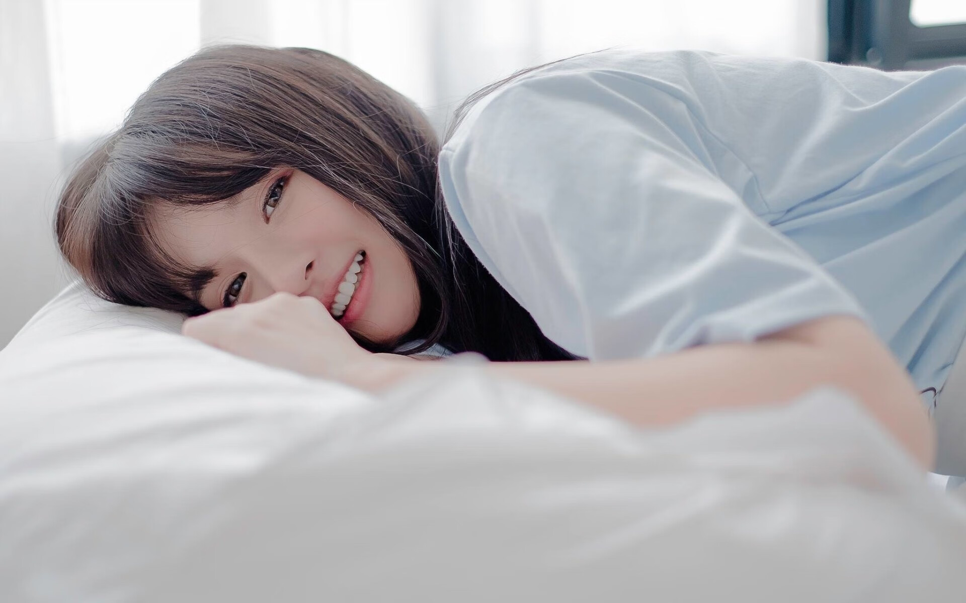 从绿茵冷门到极速王座，体育世界里的奇迹与控制力