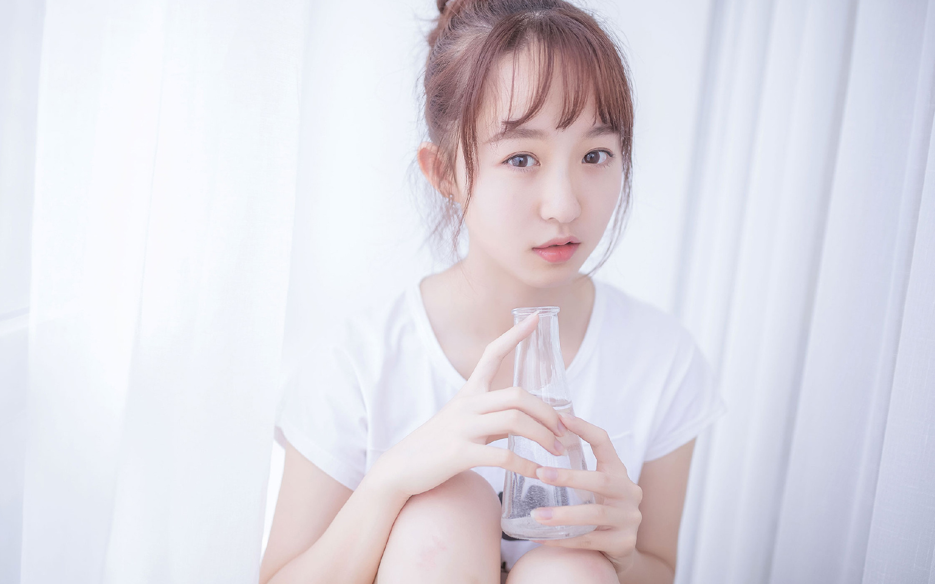 以下是为您构思的标题与文章
